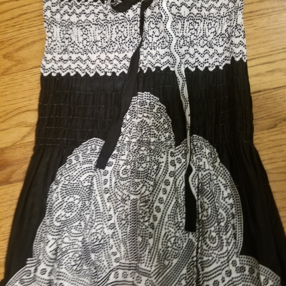 Streples maxi dress /  swimsuit cover - Picture 4 of 4